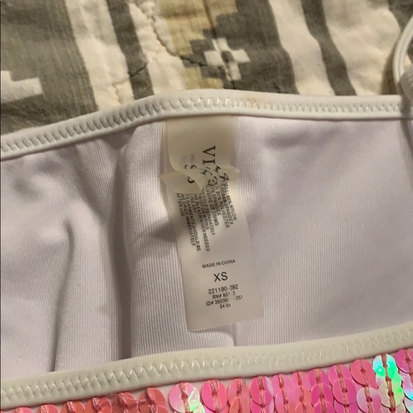 Victoria’s Secret bikini white with pink sequins - Picture 4 of 5